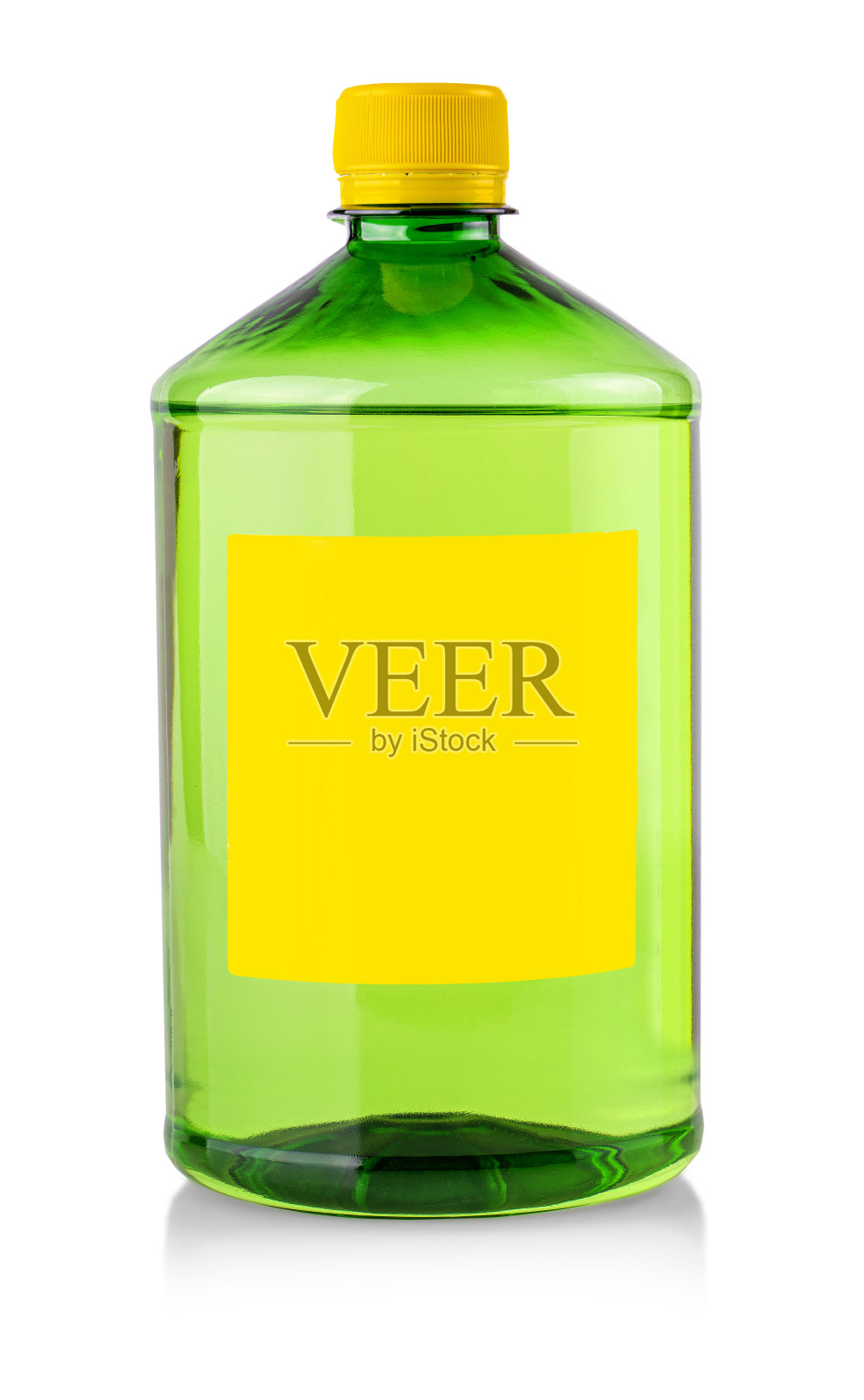 透明塑料瓶，绿色化学液体，白色标签照片摄影图片