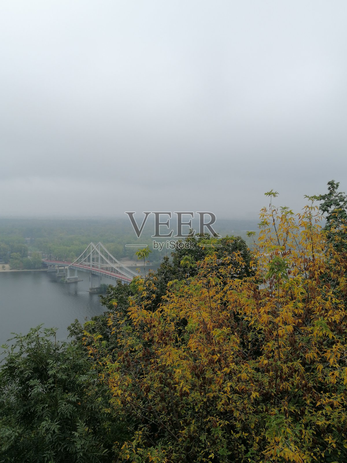 Kyev的秋天照片摄影图片