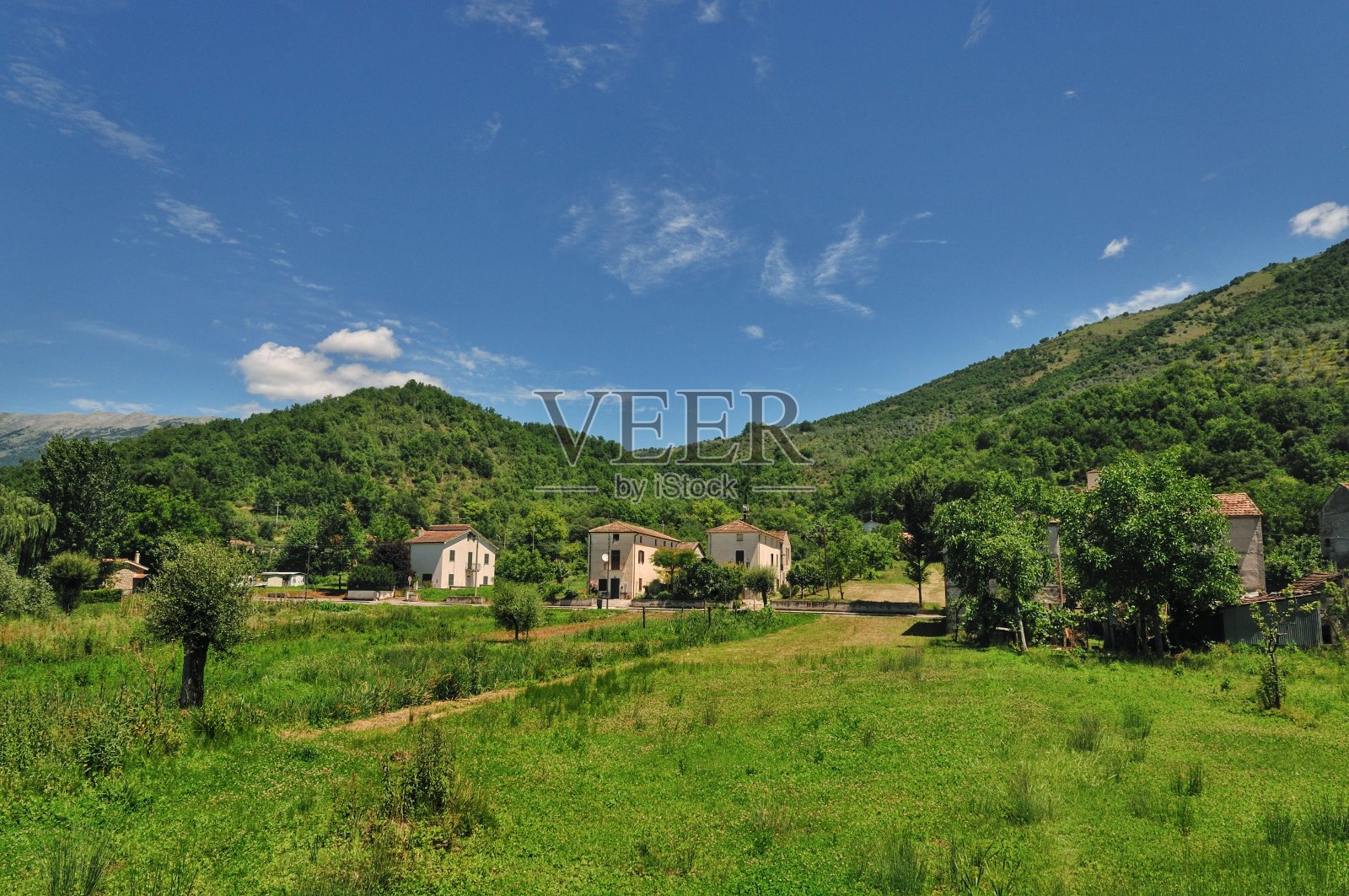 波斯达纤维诺湖自然保护区照片摄影图片