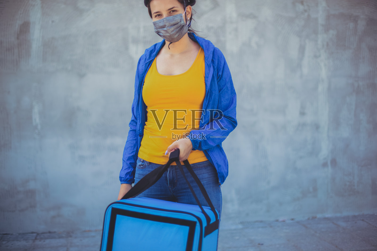 每天都在递送照片摄影图片