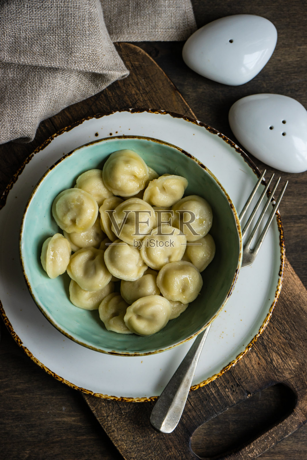 传统的俄罗斯饺子照片摄影图片