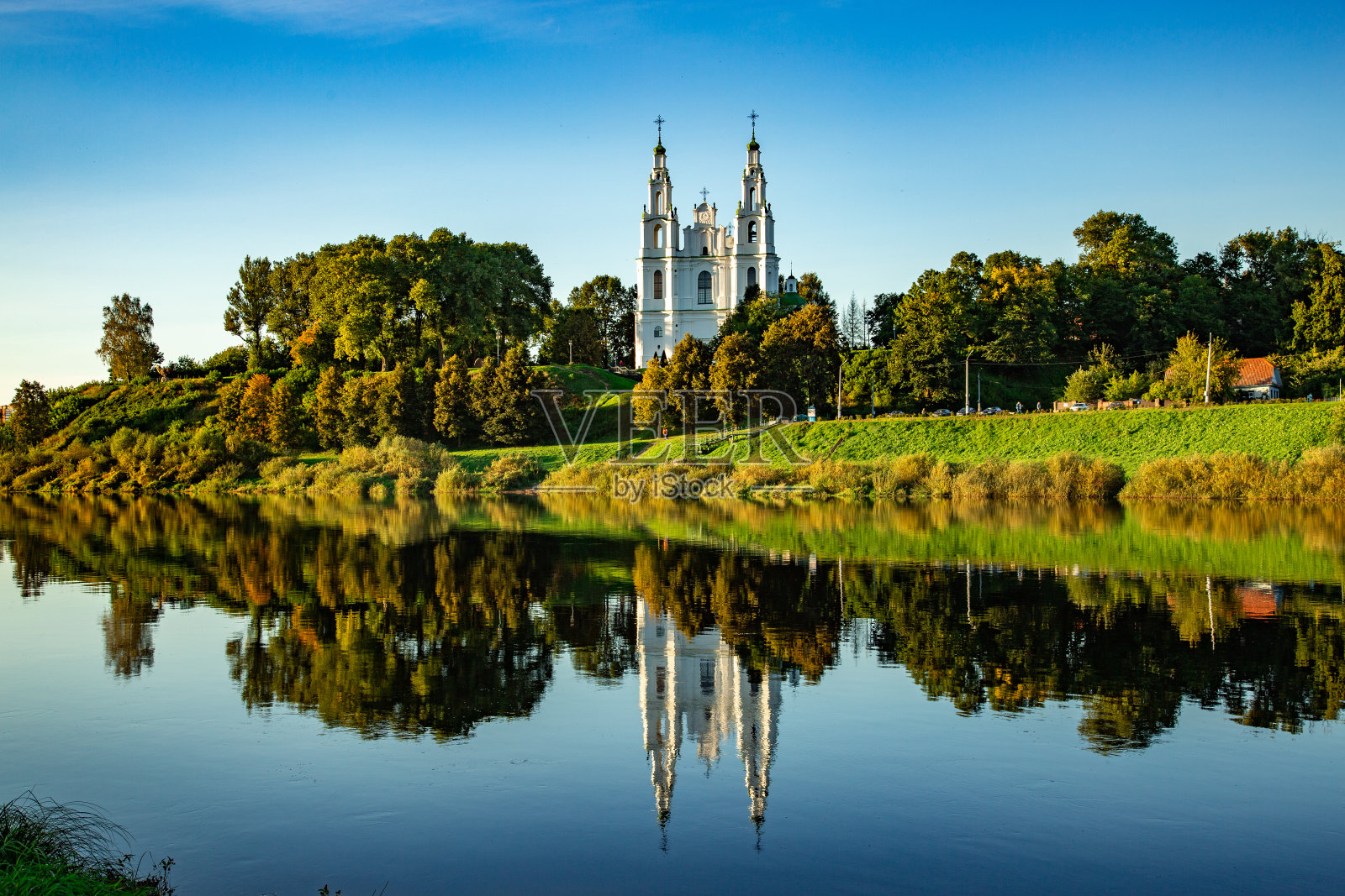 波洛茨克市的圣索菲亚大教堂。白俄罗斯。照片摄影图片