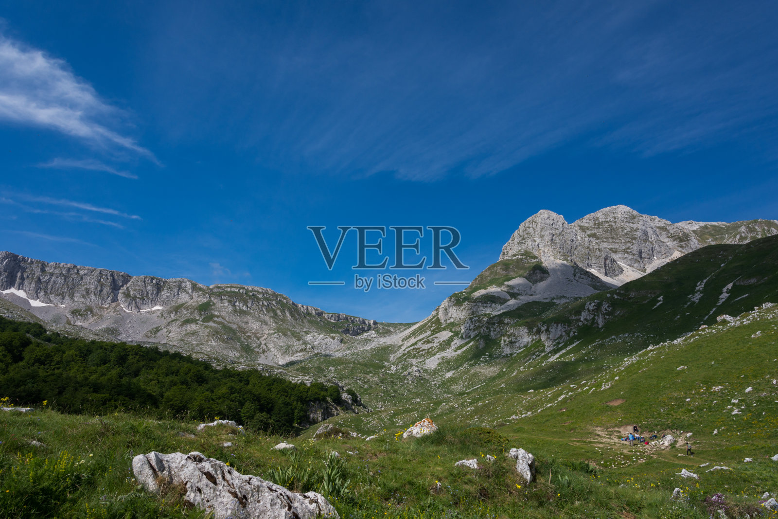 莫利塞Mainarde。Mainarde山脉沿着Molise和拉齐奥之间的边界延伸，在Molise地区流行。照片摄影图片