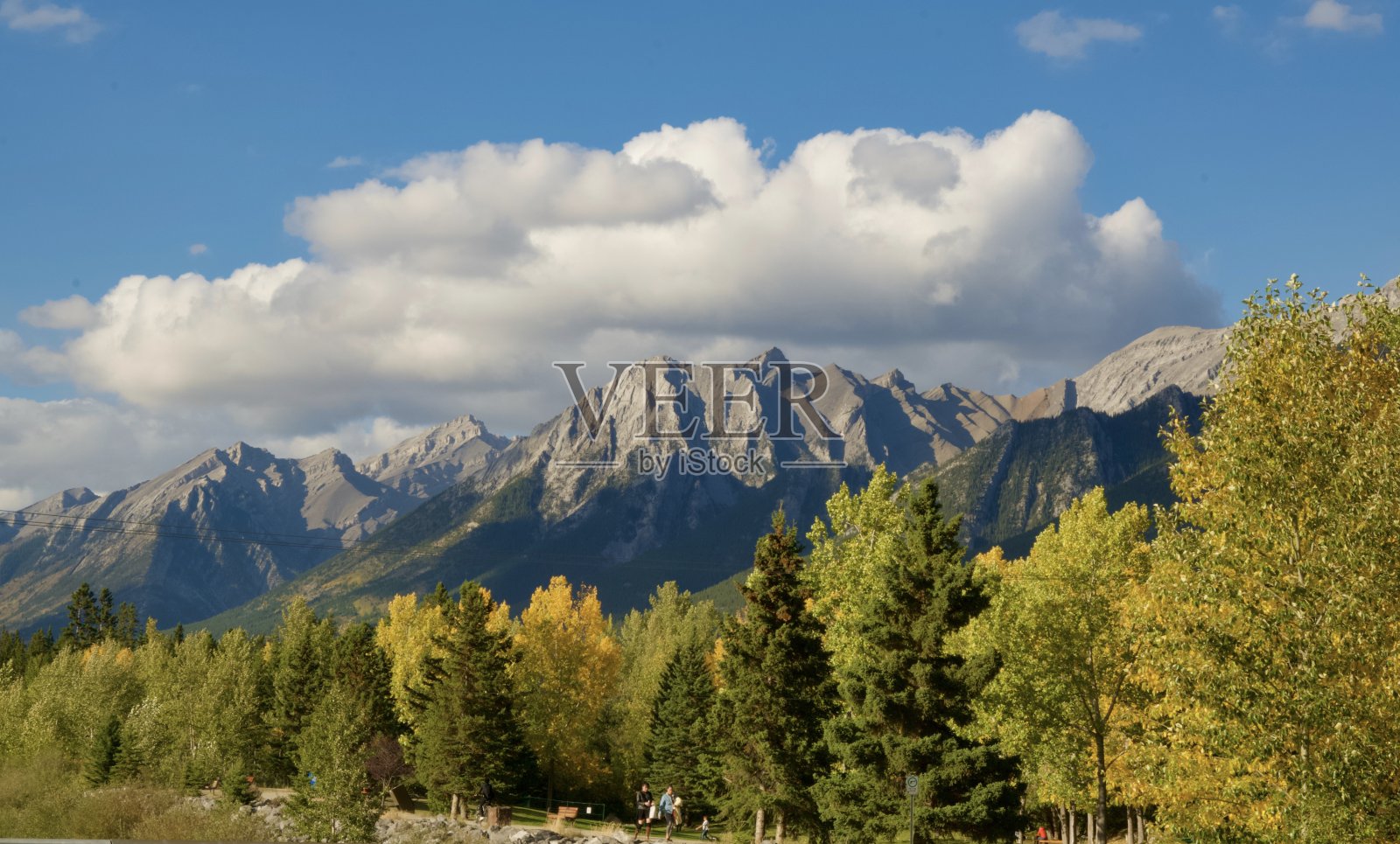 秋天的坎莫尔步道照片摄影图片