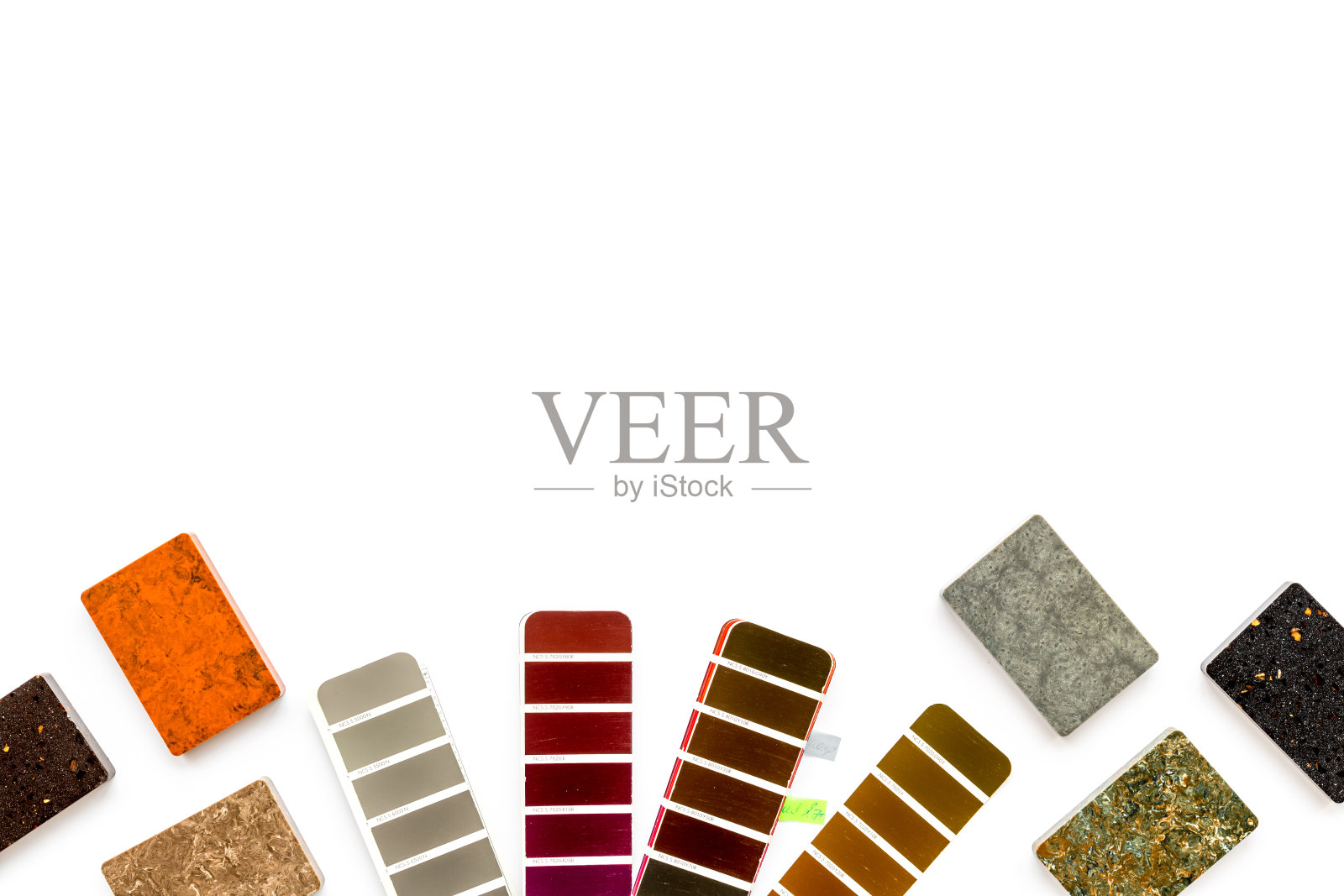 为室内家具设计提供配色方案的板材样品。俯视照片摄影图片