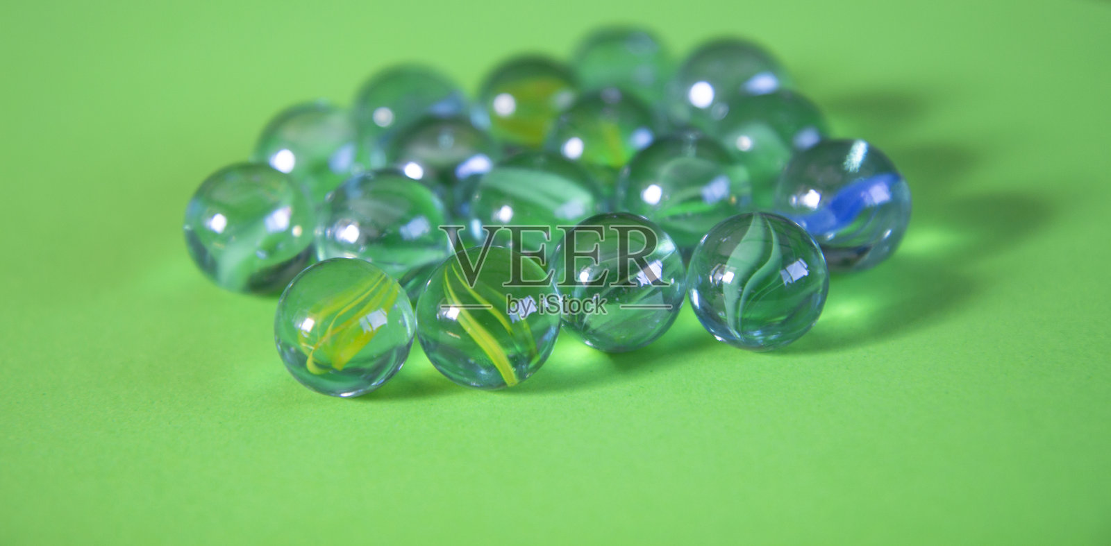 玻璃球照片摄影图片