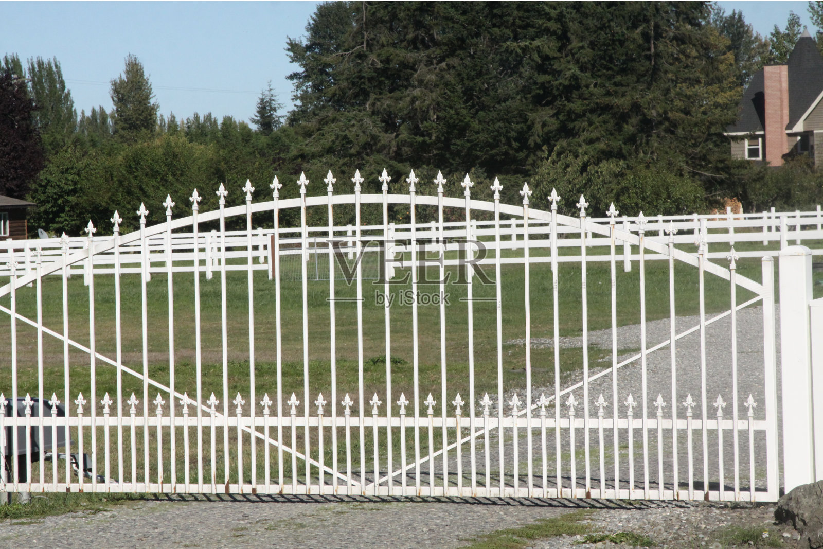 金属门照片摄影图片