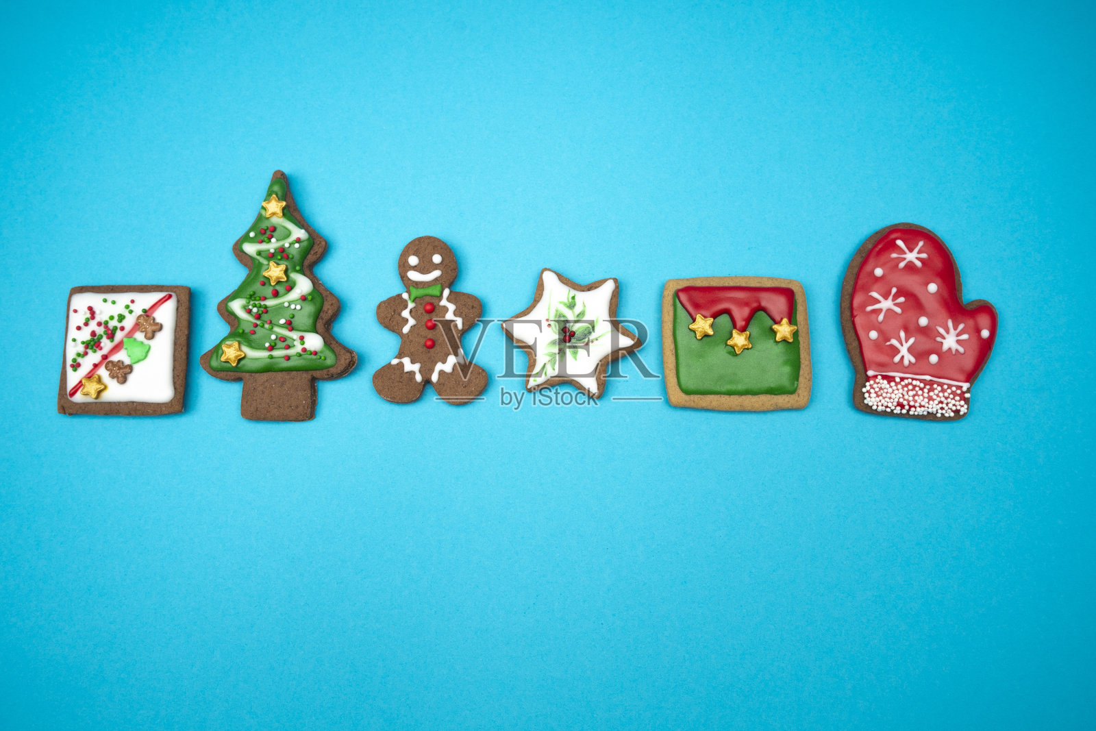 圣诞色彩斑斓的饼干照片摄影图片