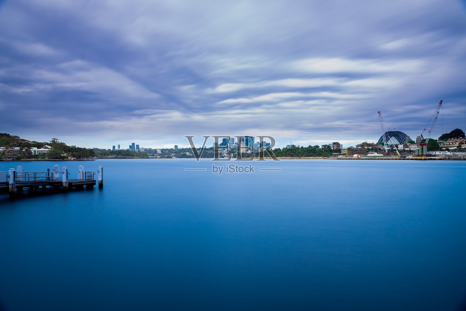从达令港悉尼新南威尔士州悉尼，悉尼港和北悉尼全景照片摄影图片