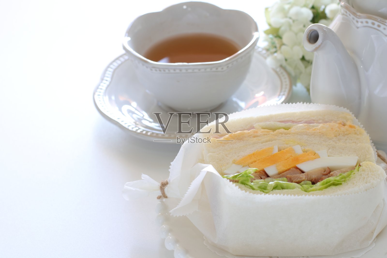 自制火腿鸡蛋三明治照片摄影图片