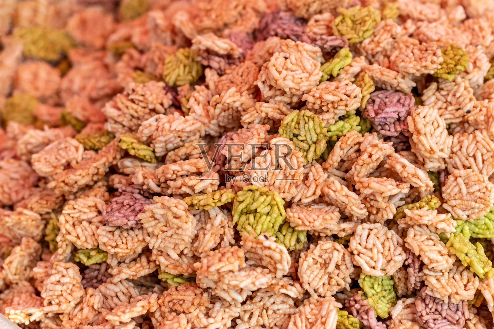 一堆小米饼。照片摄影图片