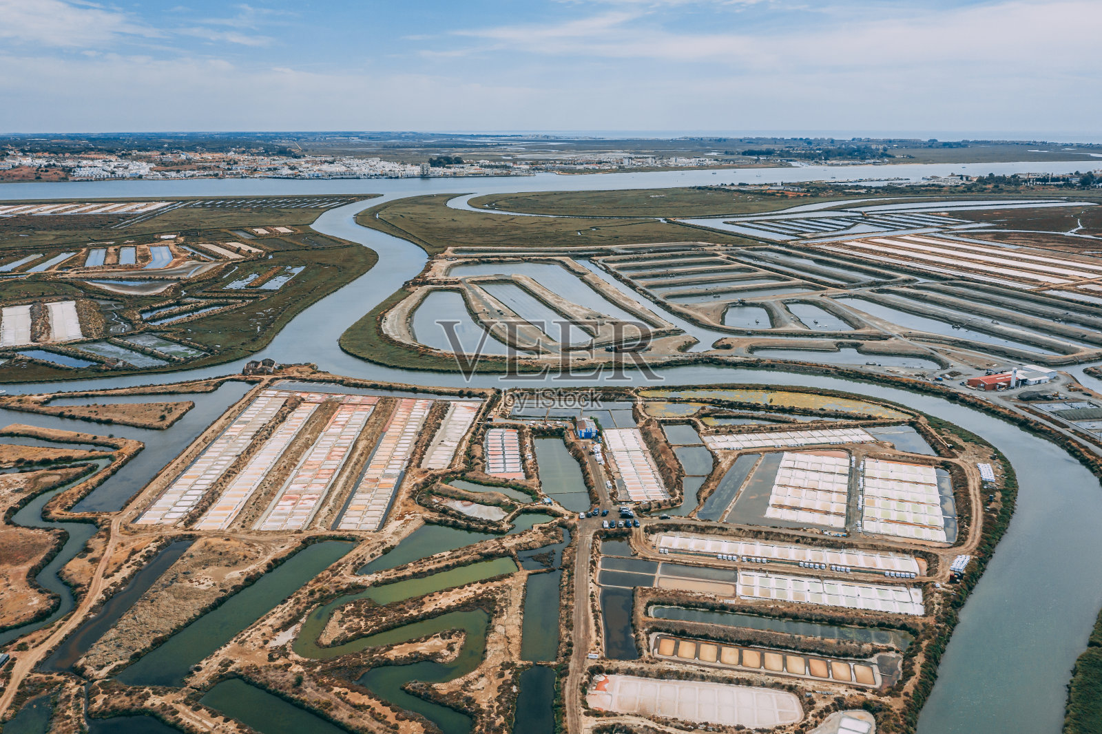 卡斯特罗马里姆的盐矿照片摄影图片
