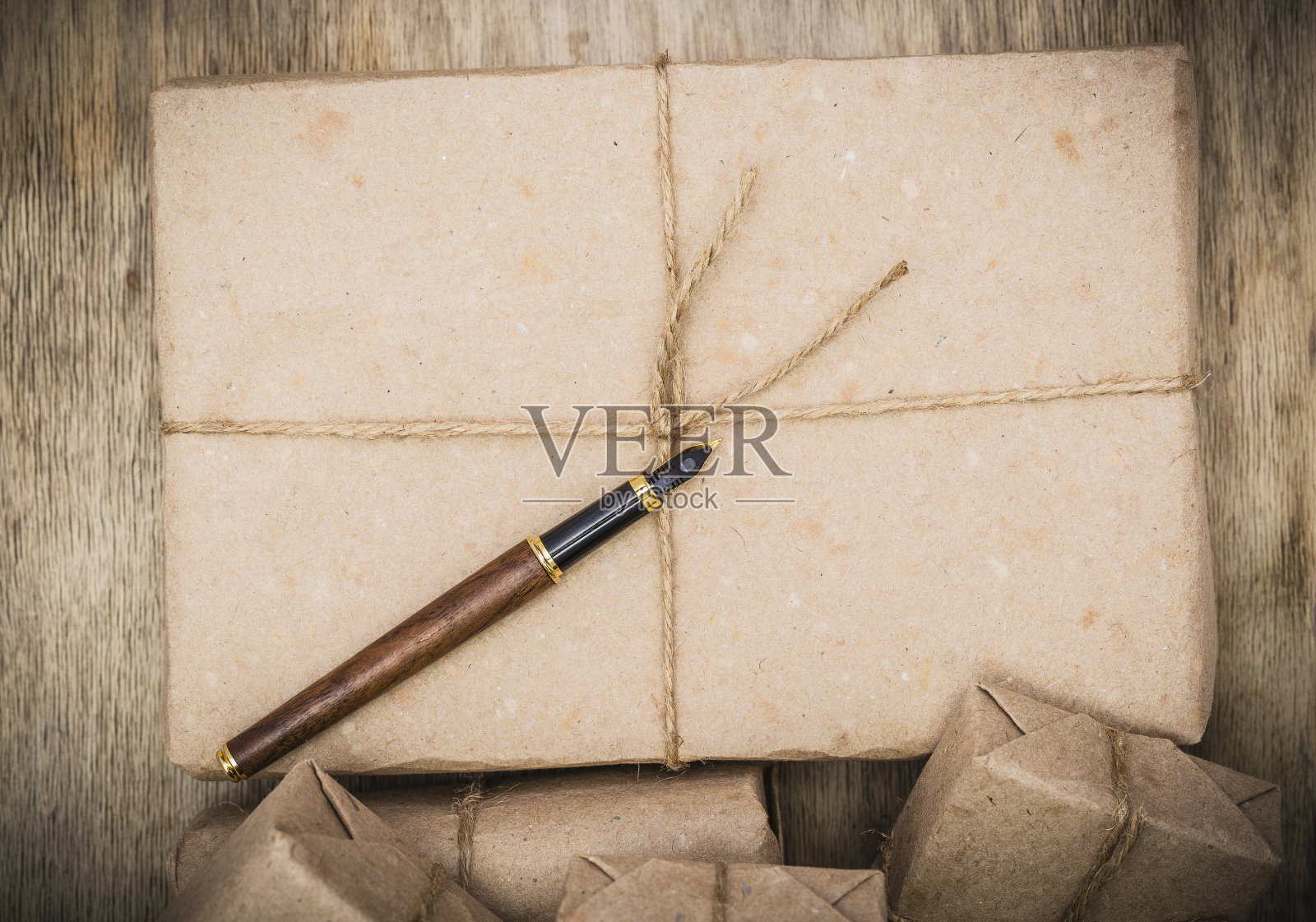 以邮寄地址为准照片摄影图片