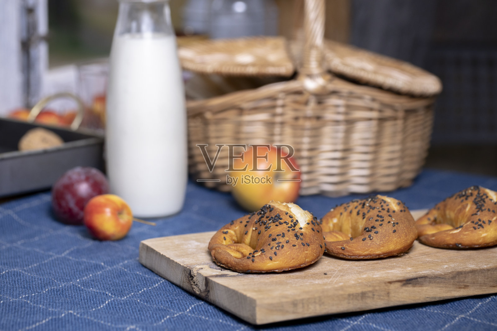 自制的椒盐卷饼照片摄影图片