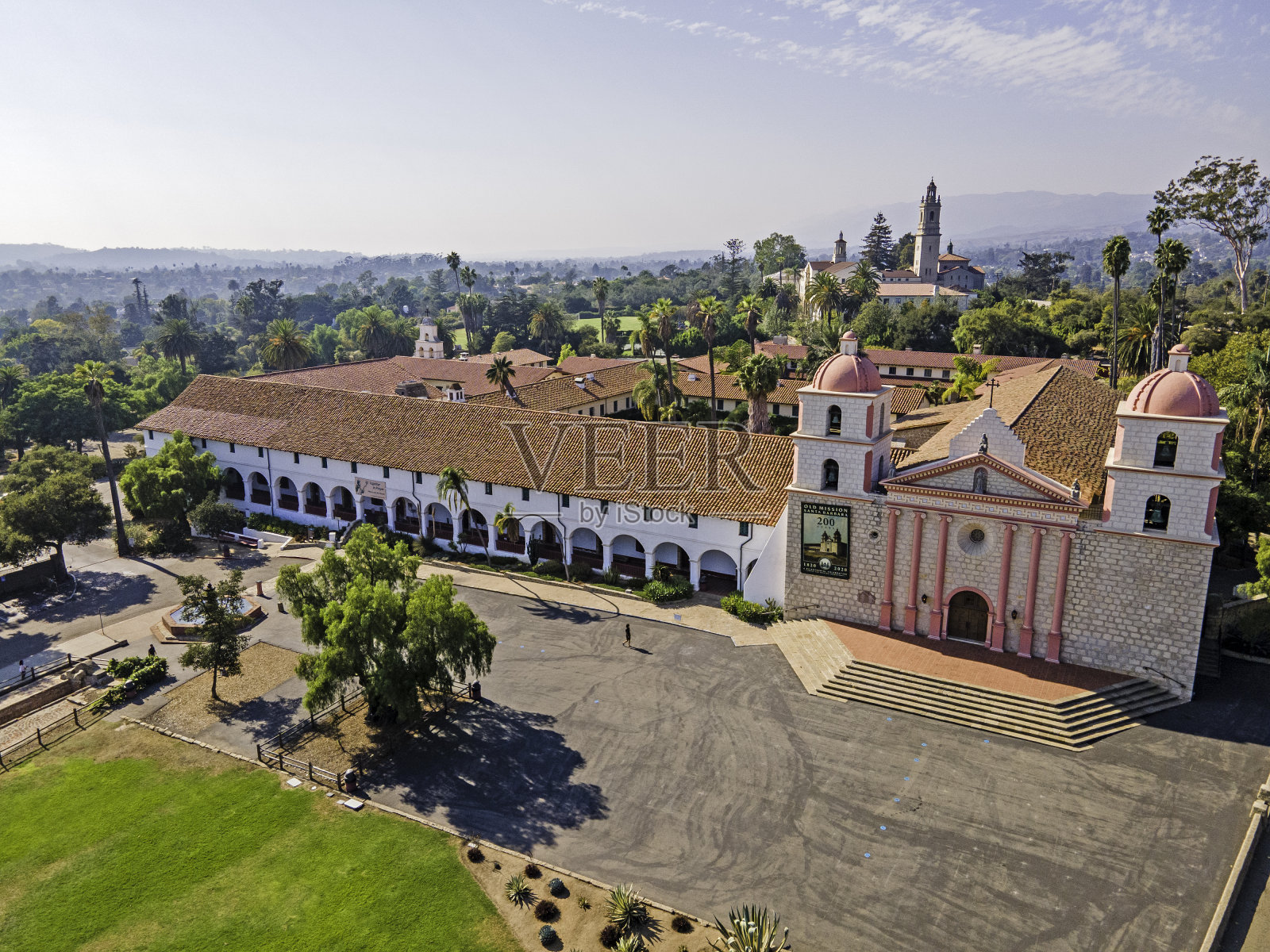 圣巴巴拉任务鸟瞰图照片摄影图片