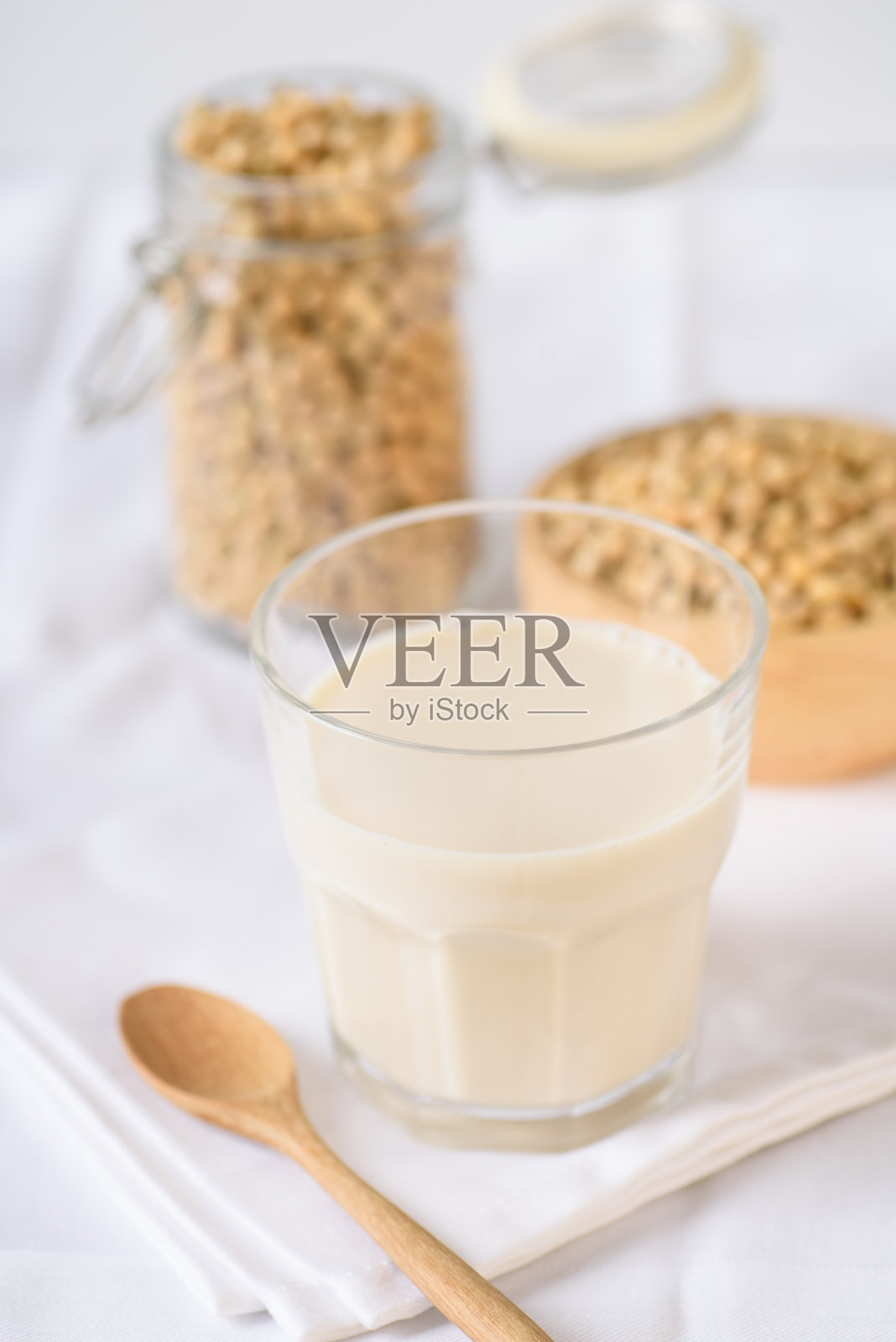 我是milk照片摄影图片