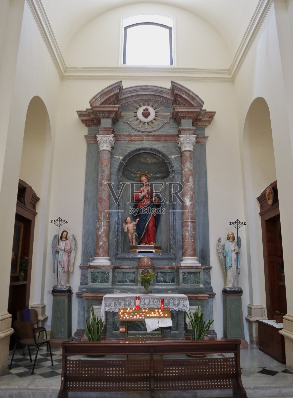 诺托大教堂内的圣心教堂照片摄影图片