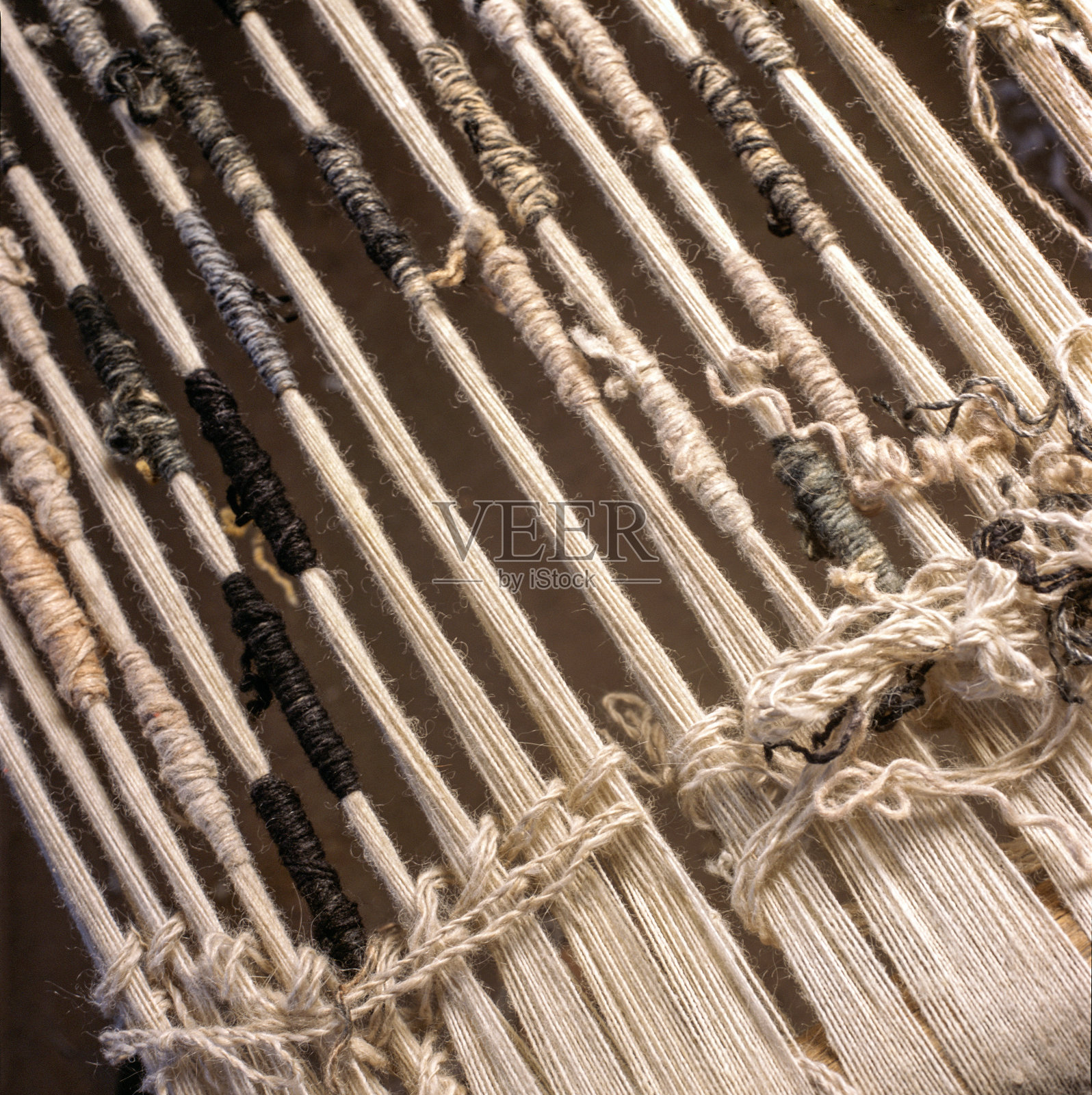 pampa防护罩是由横向或横向排列的十字架组成的防护罩照片摄影图片