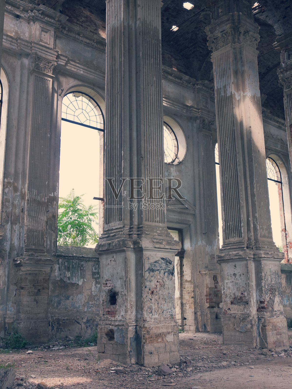 乌克兰敖德萨的古路德教会遗址。这座历史建筑建于1803年，是20世纪俄国革命期间被无产阶级破坏的第一批德国定居者建造的。照片摄影图片