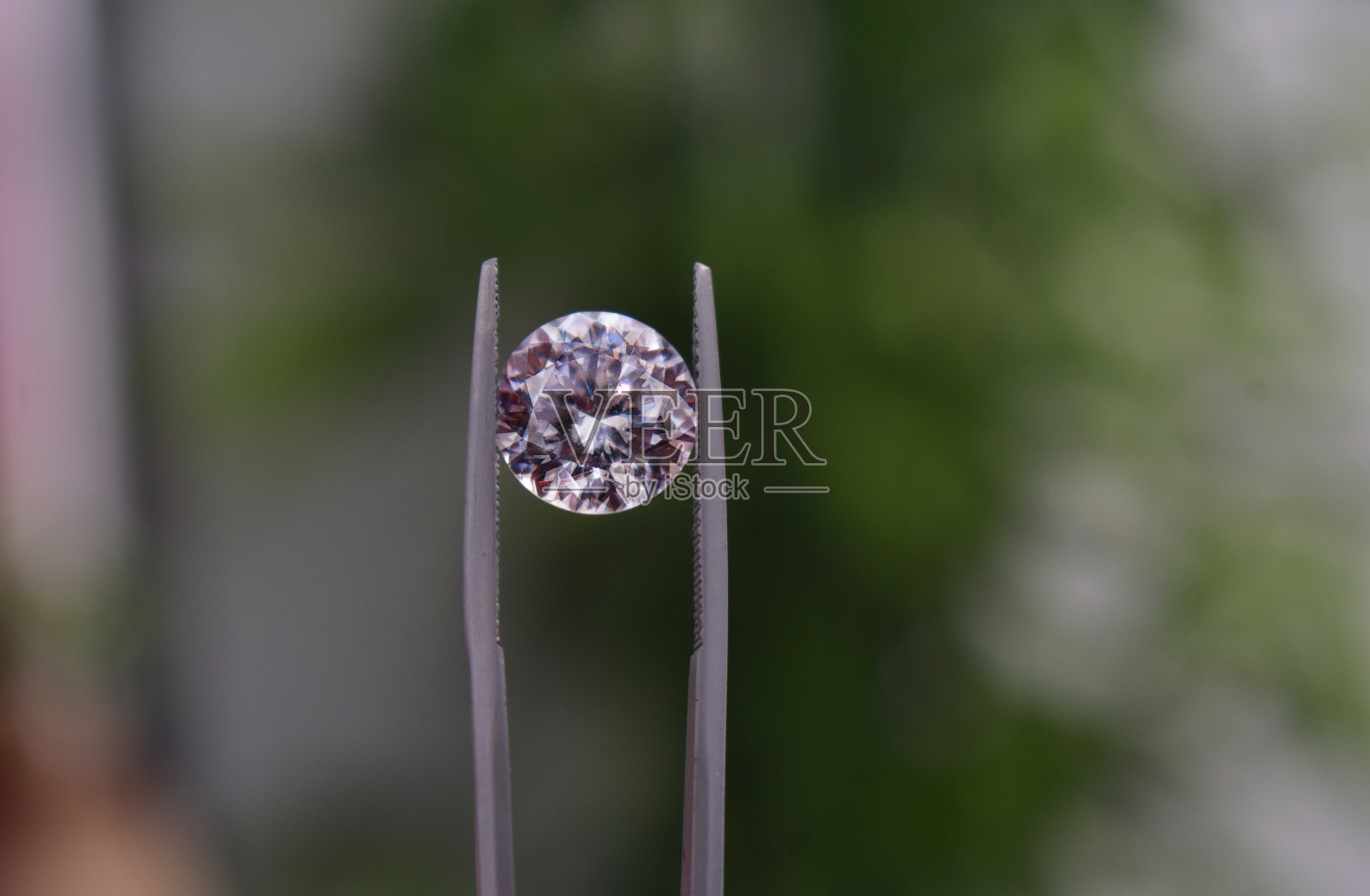 钻石贵重、昂贵、稀少。用于制造珠宝照片摄影图片