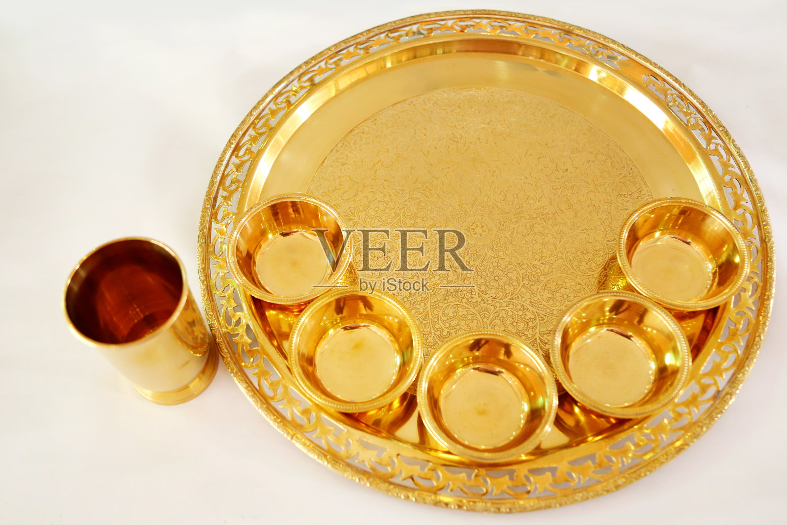 金色晚宴的特写，为婚礼和接待仪式照片摄影图片