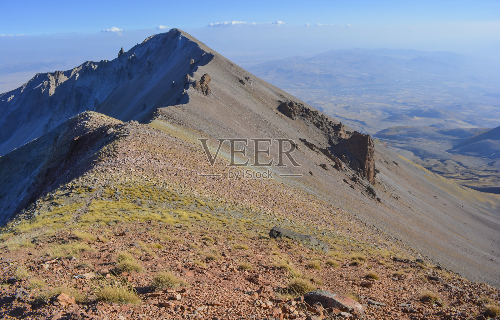埃尔西耶斯山照片摄影图片