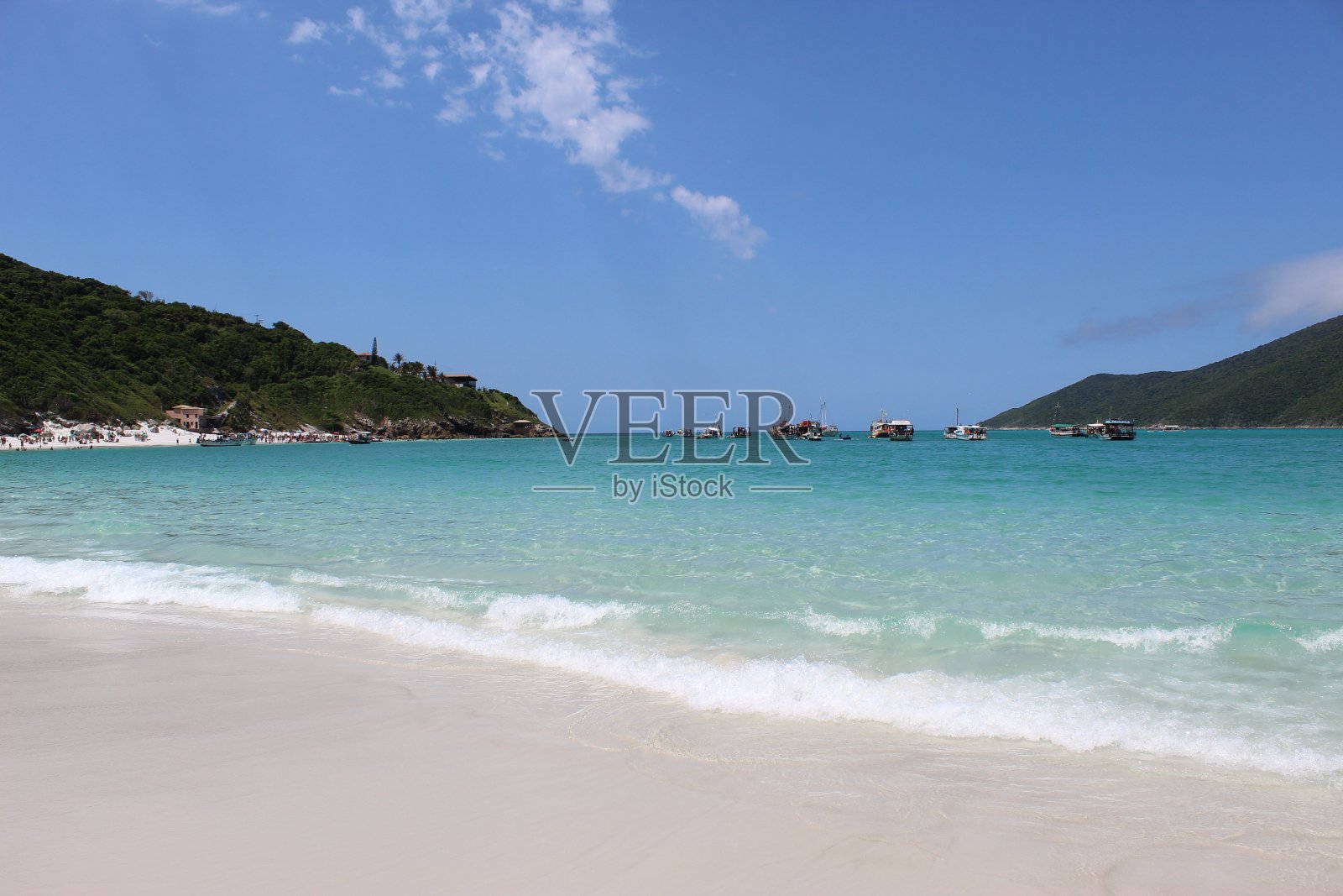 Arraial海滩上的晴天照片摄影图片