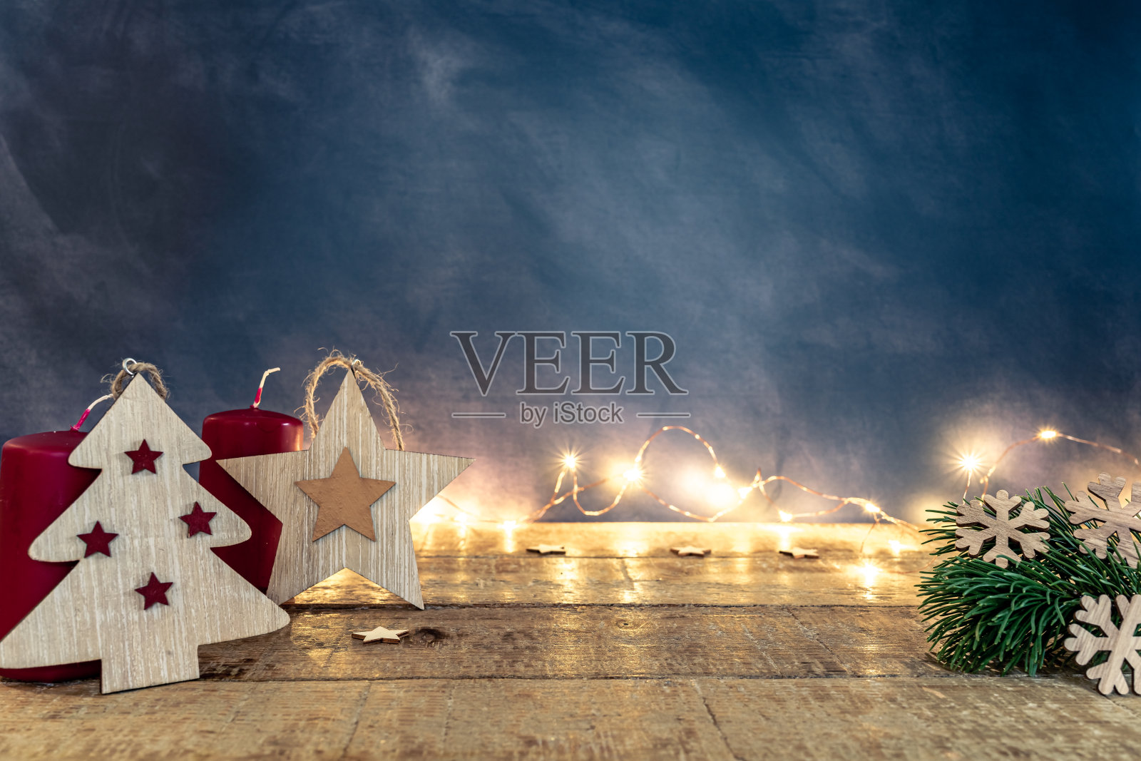 圣诞节装饰用木制装饰照片摄影图片