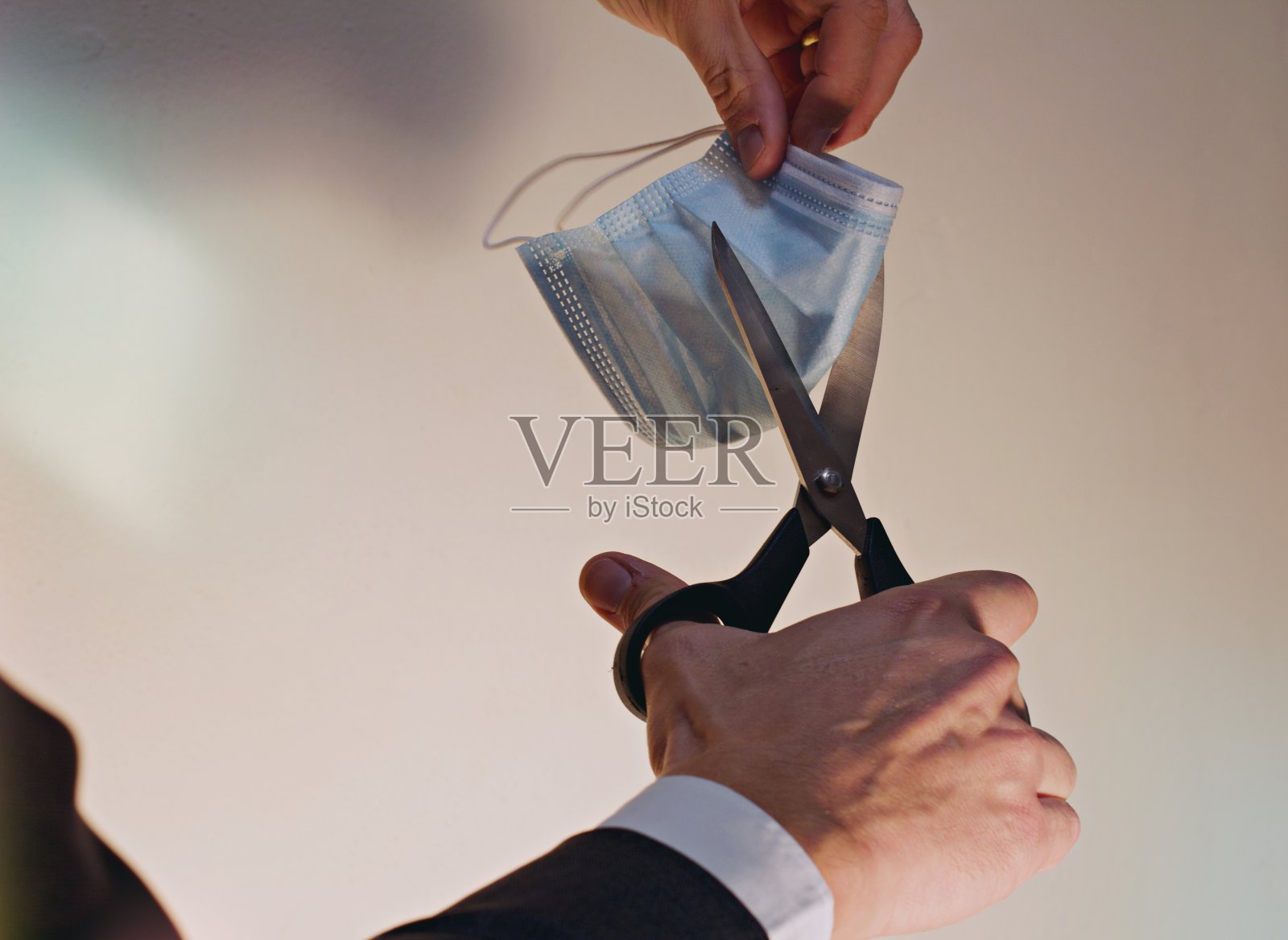 切割面具照片摄影图片