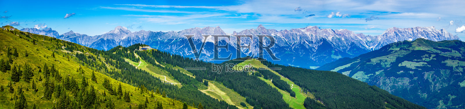 从奥地利Schmitten山-附近的Zell am See观看照片摄影图片