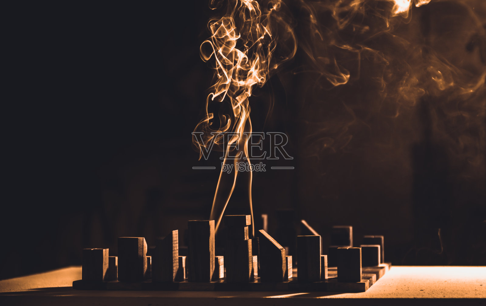 手工木棋照片摄影图片