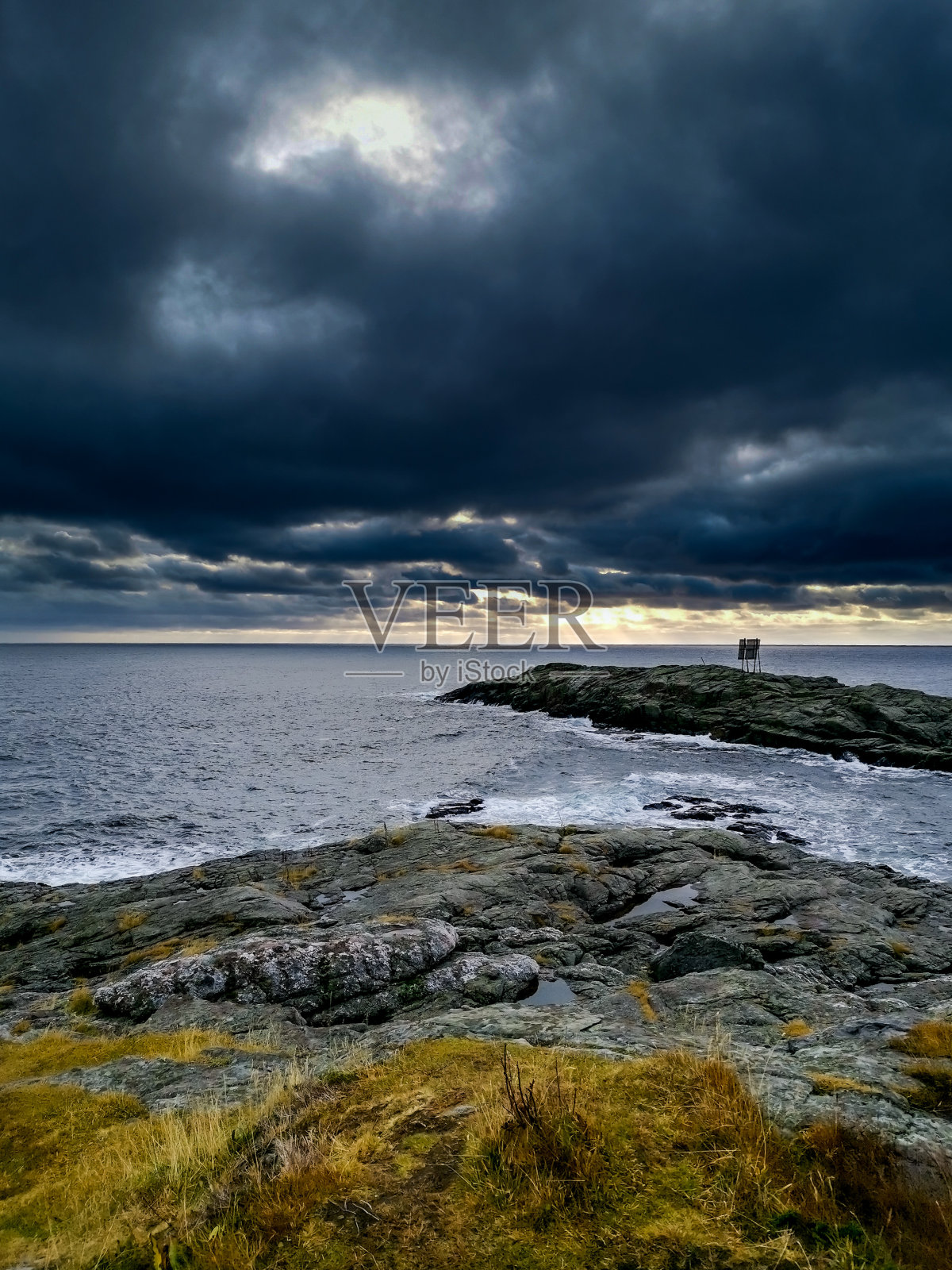 海上阴天照片摄影图片