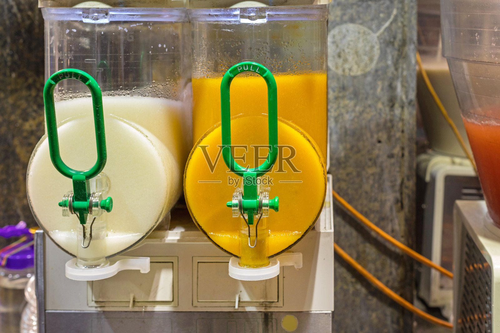 饮料自动售货机照片摄影图片