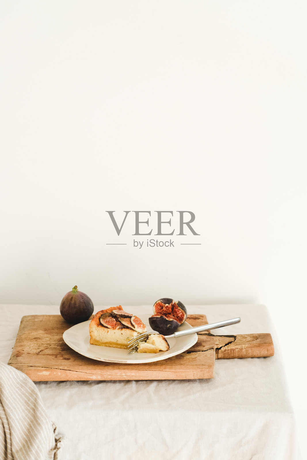 自制无花果芝士蛋糕，复制空间照片摄影图片