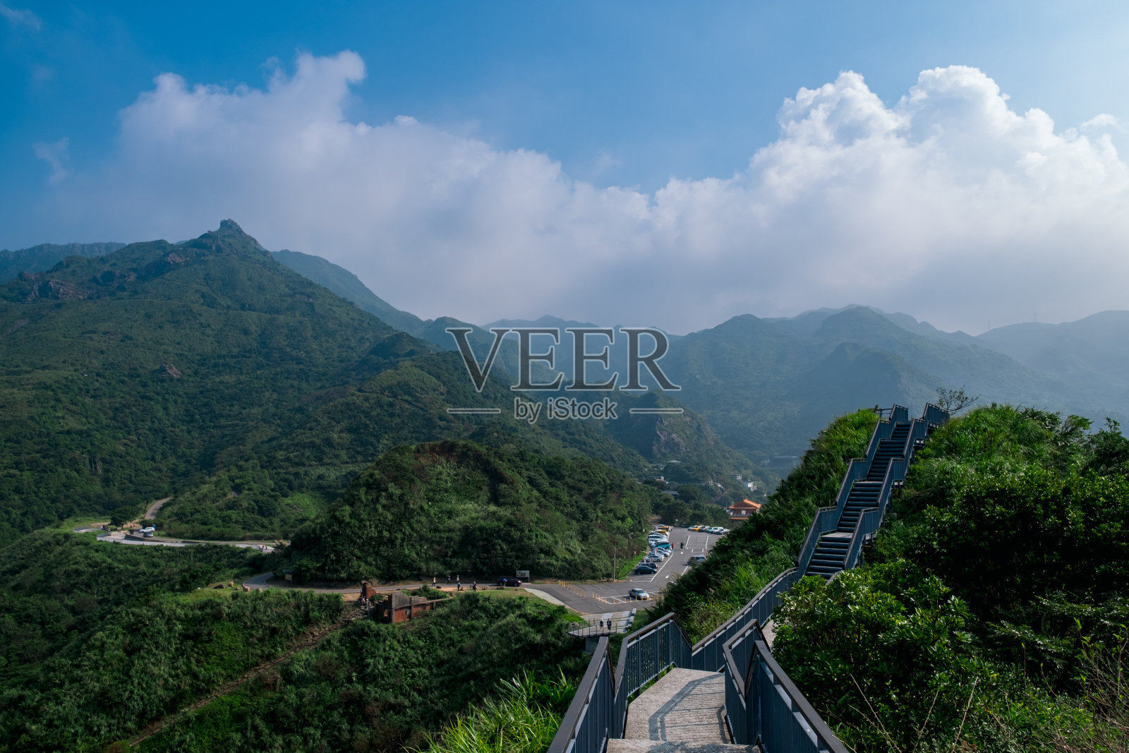 美丽茶壶山全景。新北市金瓜石地理公园照片摄影图片