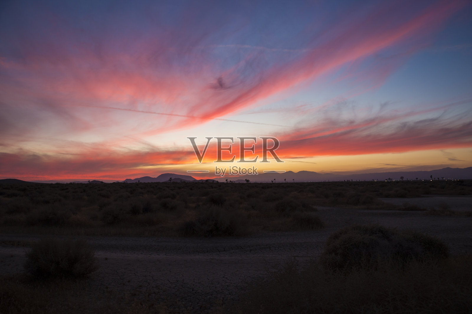 莫哈韦沙漠的日落照片摄影图片