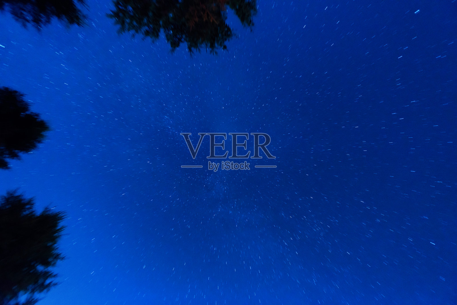 繁星满天的夜空照片摄影图片