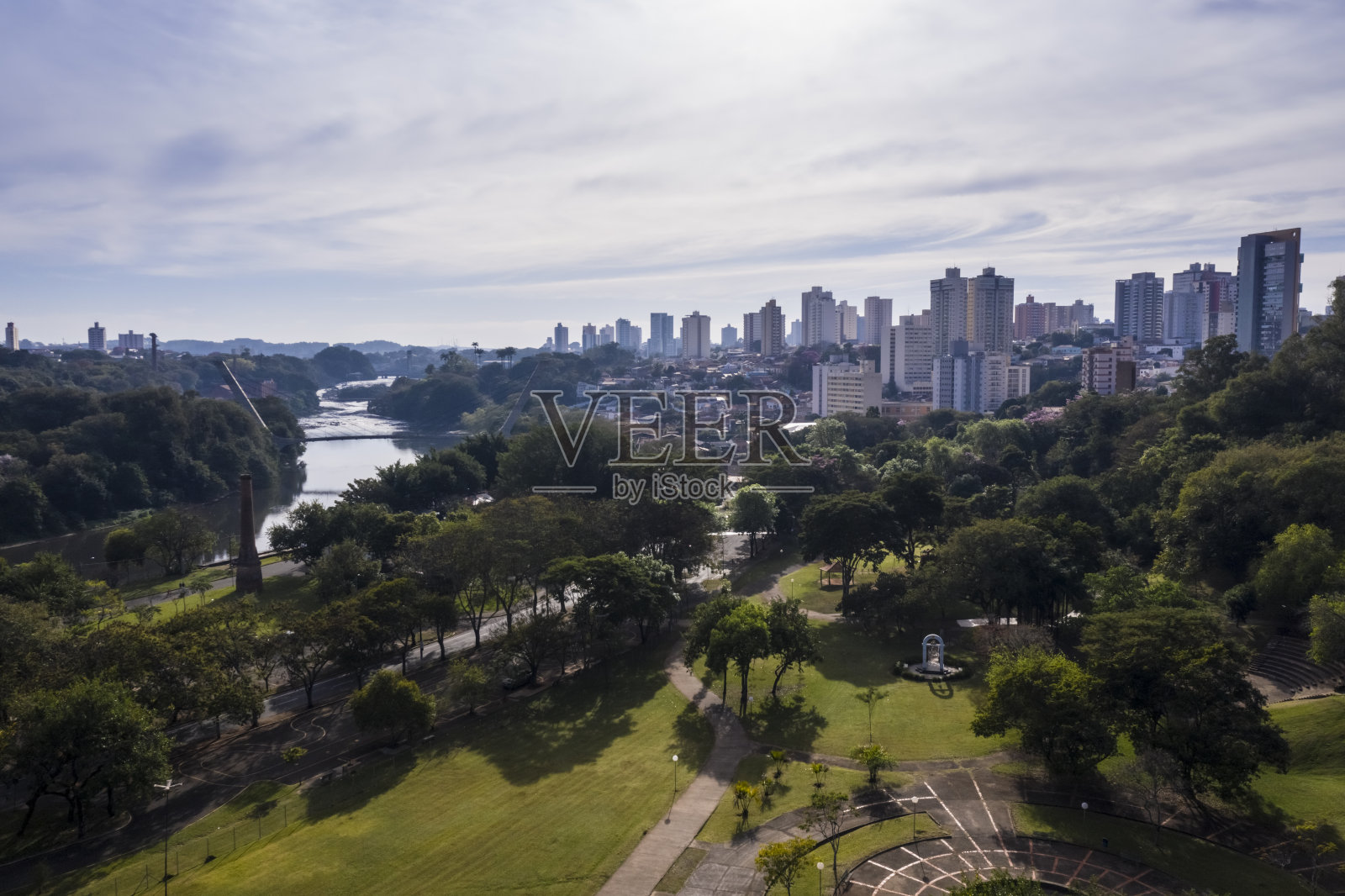 巴西圣保罗皮拉西卡巴港街道广场照片摄影图片