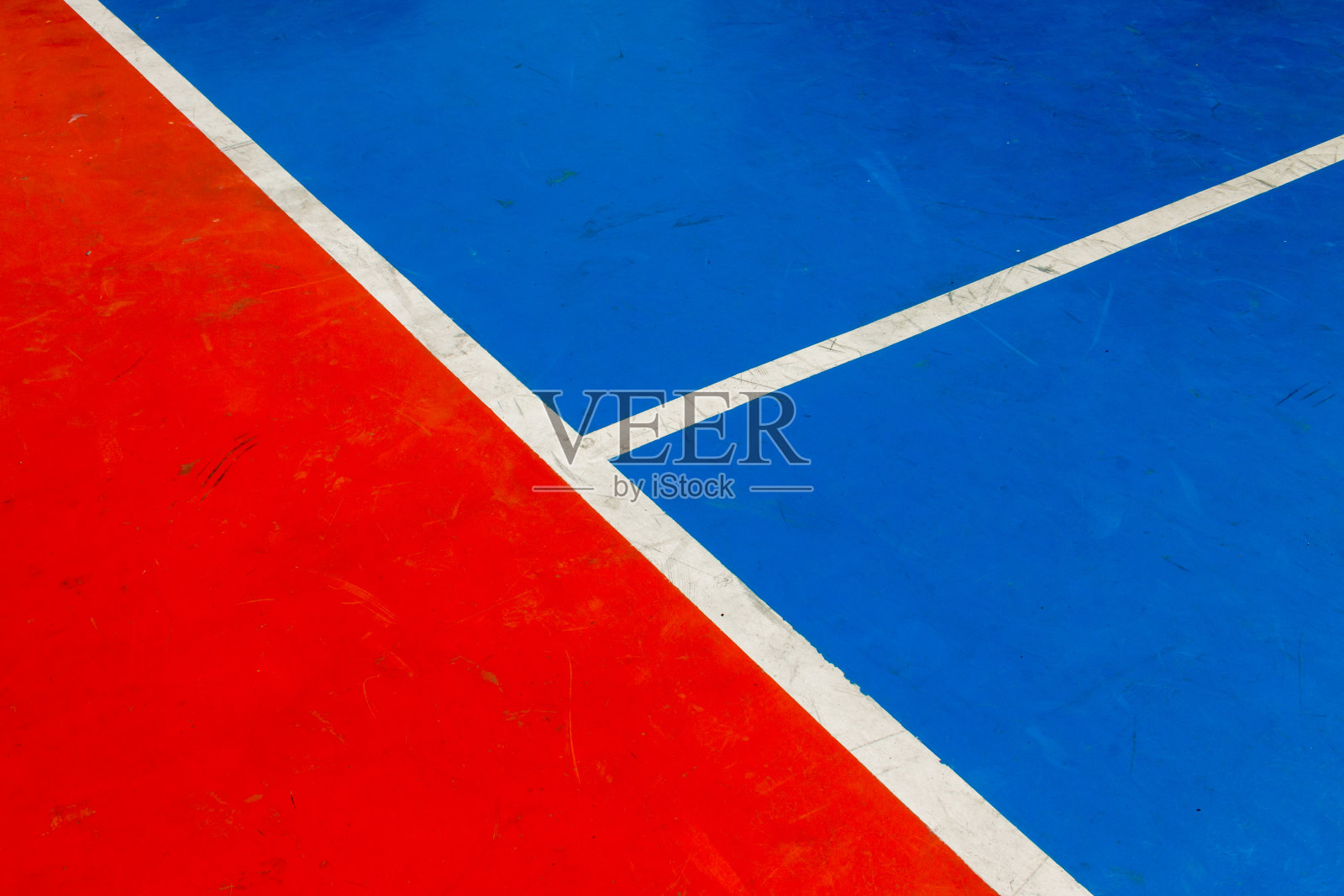 五人制球场、足球场、篮球场的一角。照片摄影图片