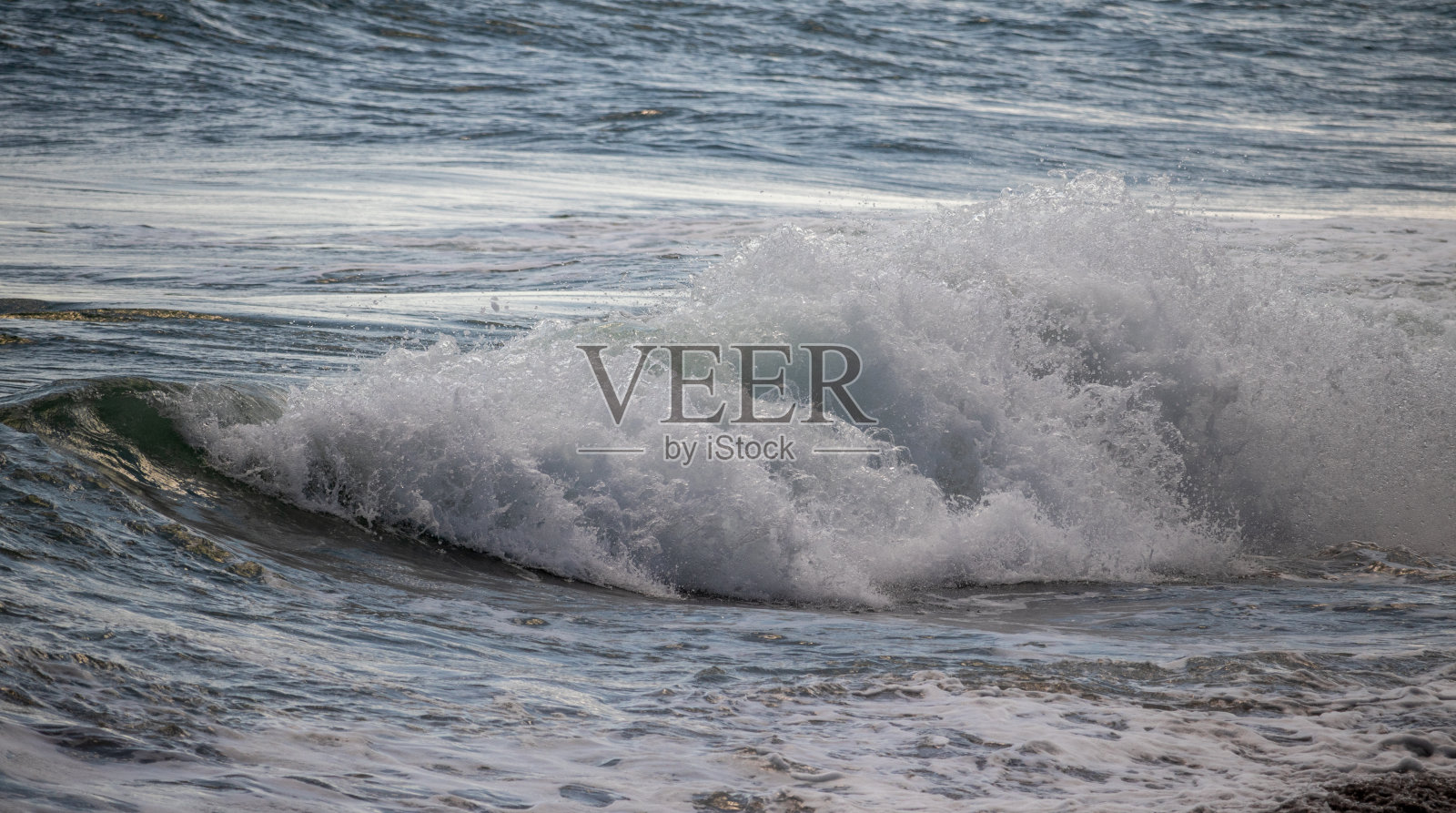 黎明波照片摄影图片