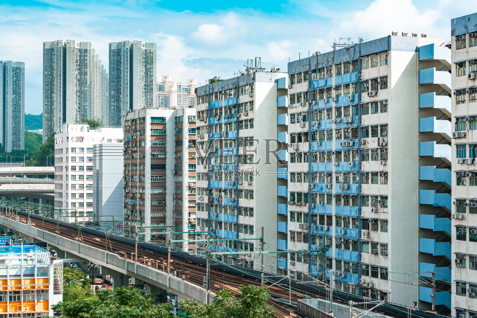香港九龙观塘区鸟瞰图照片摄影图片