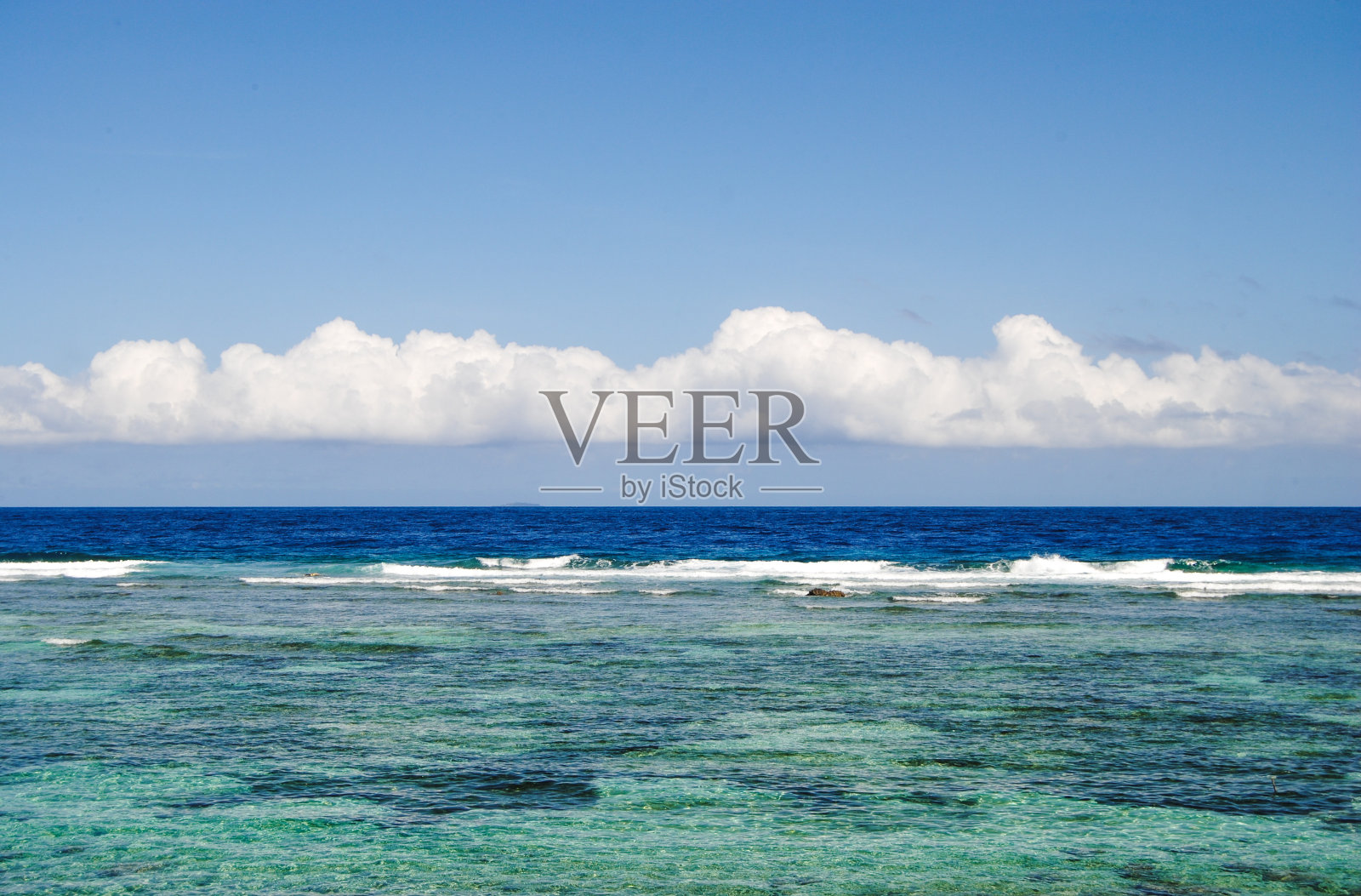 大自然的蓝色阴影照片摄影图片