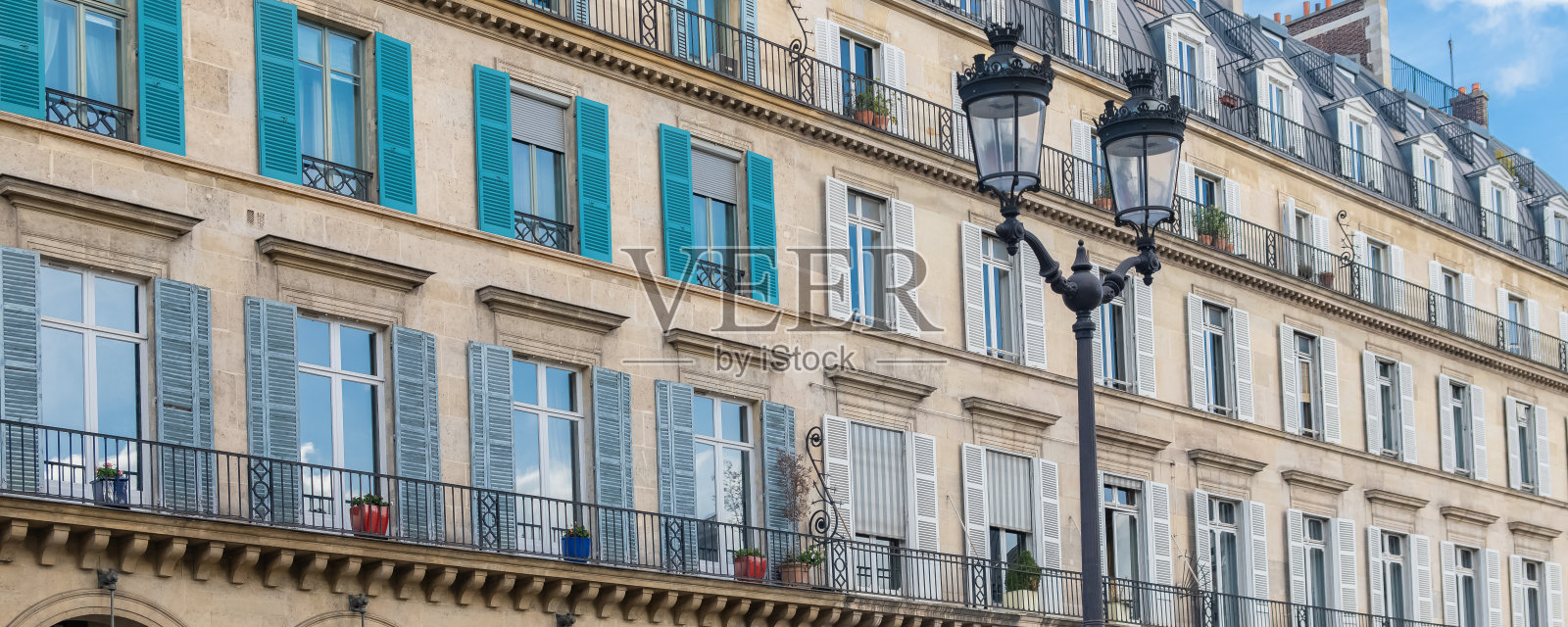 巴黎，美丽的里沃利大街照片摄影图片