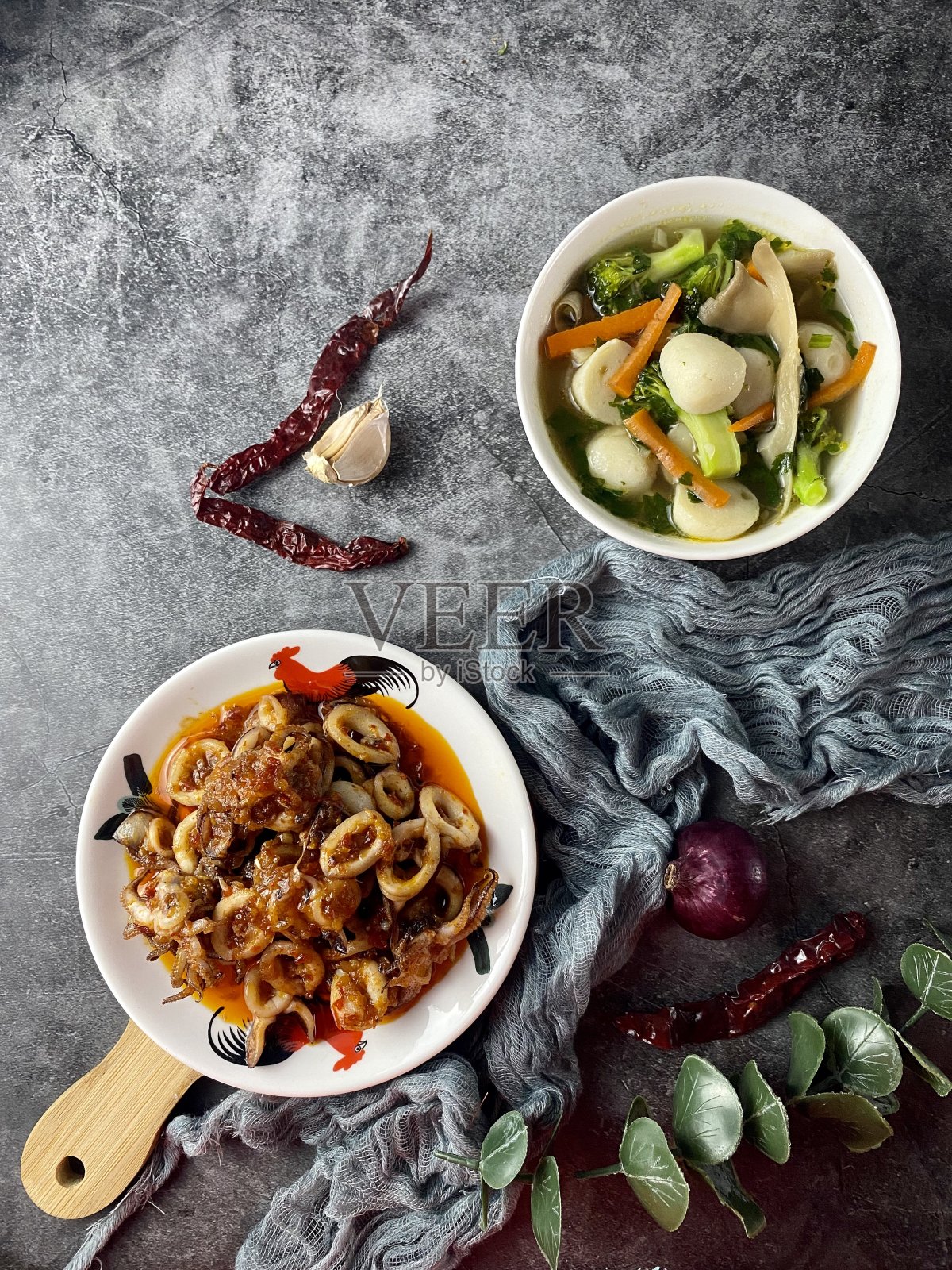 鱿鱼的菜照片摄影图片