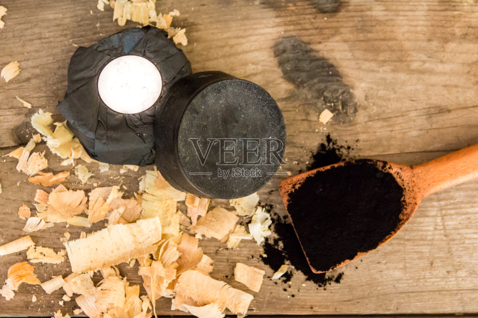 活性炭在化妆品和医药中的应用照片摄影图片