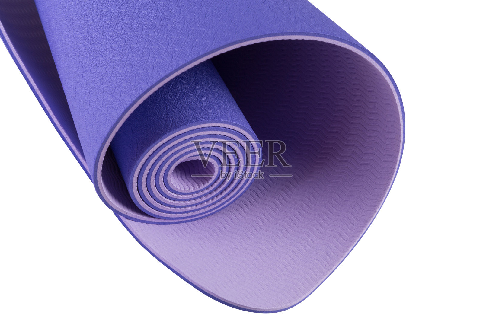 淡紫色瑜伽垫，特写，白色背景照片摄影图片