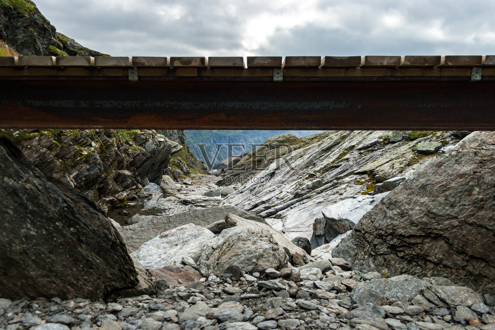 Troltunga徒步路径照片摄影图片