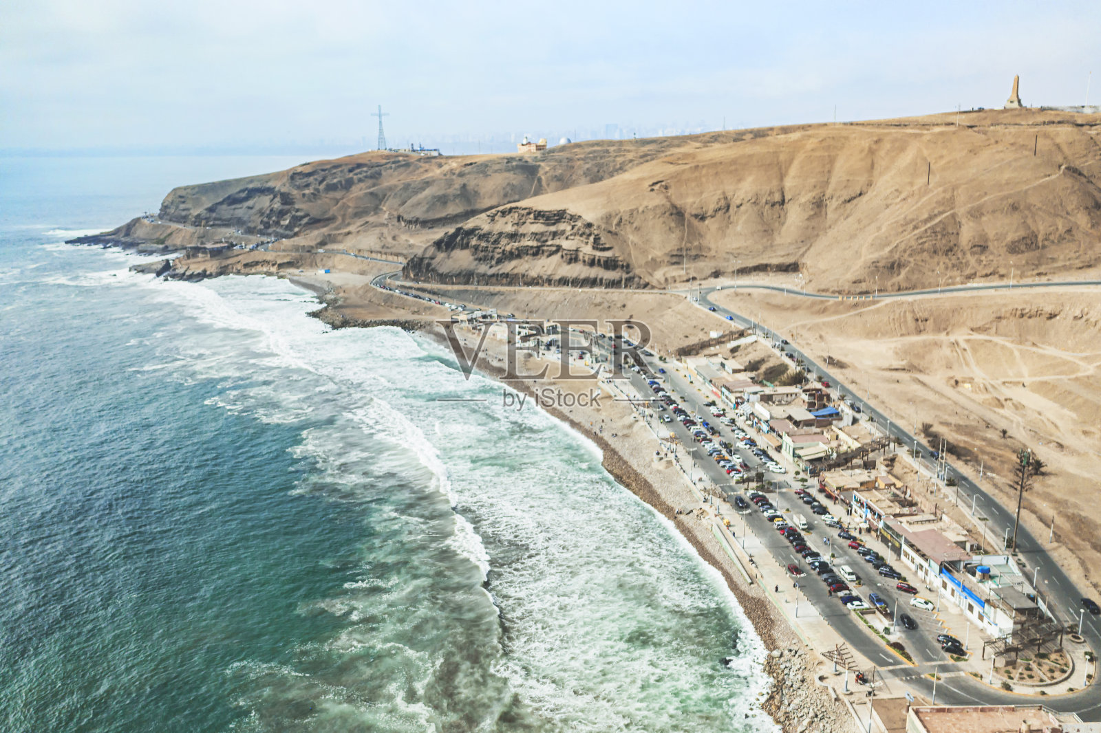 鸟瞰图La Herradura, Chorrillos - Peru。全景。照片摄影图片