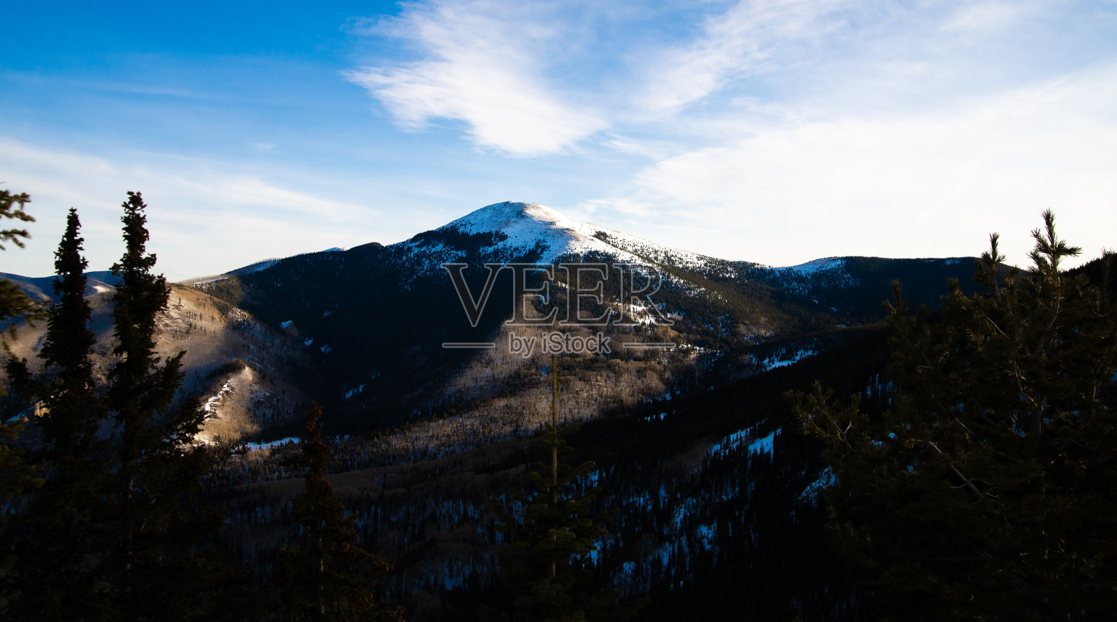 新墨西哥州的山照片摄影图片