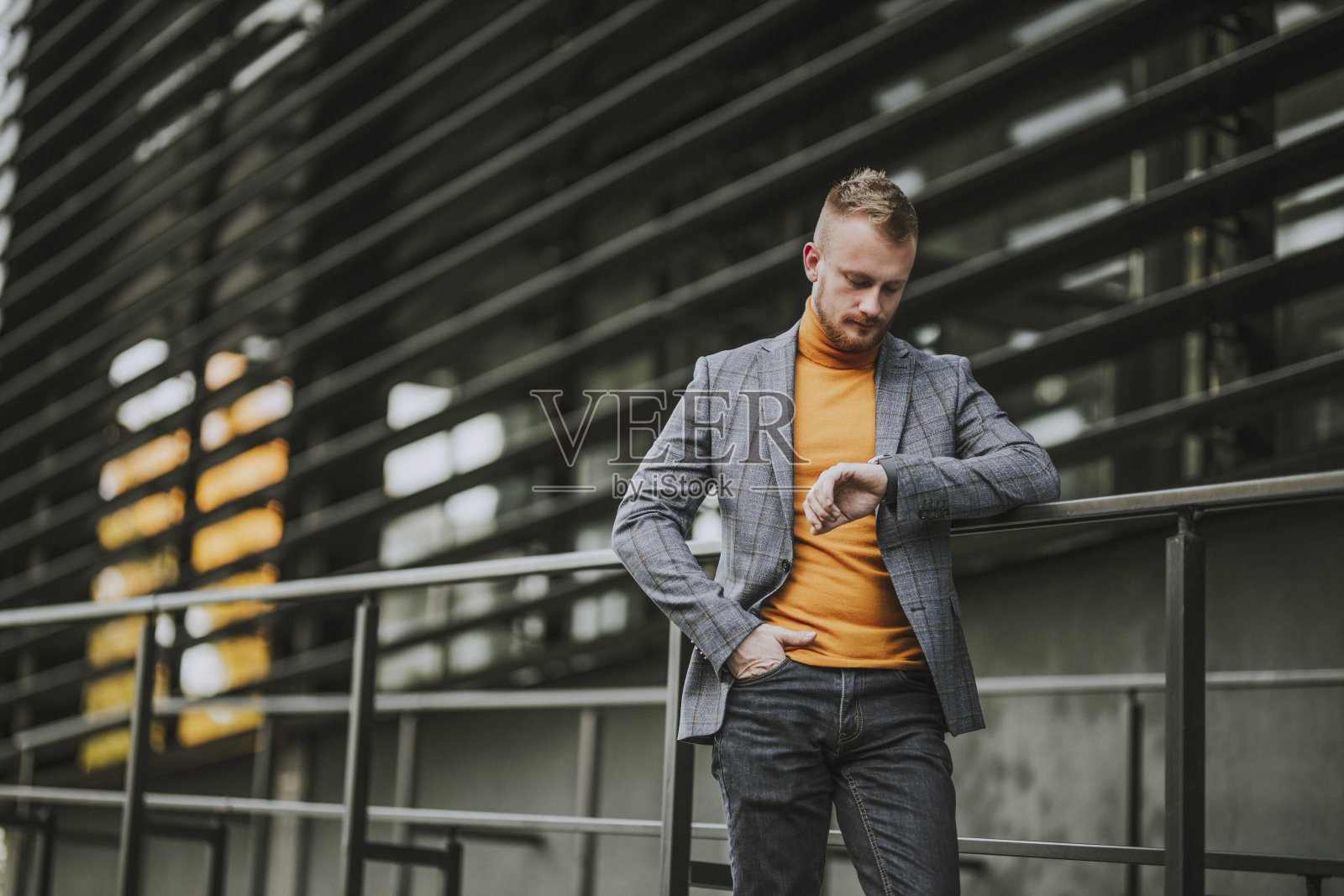 时尚成功商人的肖像照片摄影图片